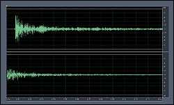 Figure 2a-b. Transient response for a broadband microphone. Top (2a): Output from a broadband microphone. Bottom (2b): “Knife hitting Ceramic” input to a broadband microphone (boosted 20 dB).