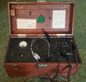 Figure 2 Western-Electric-2A-Audiometer-1-Open-300x286